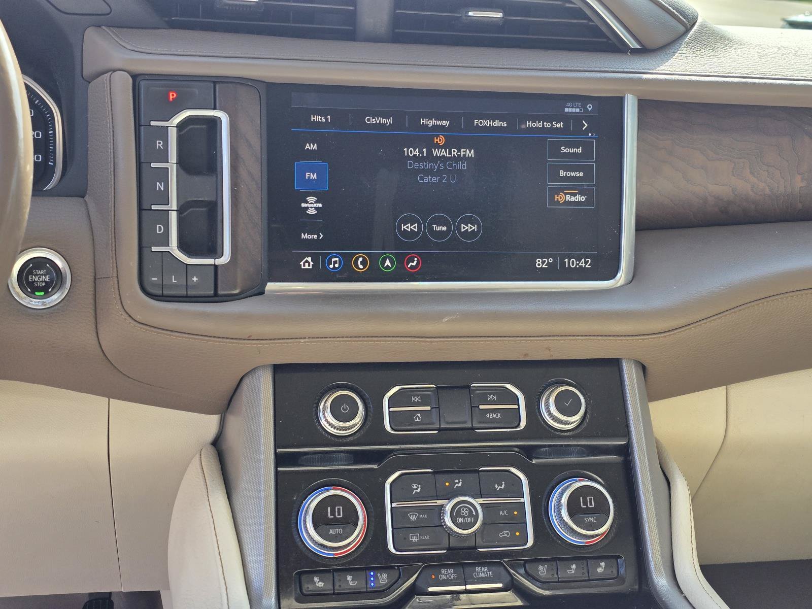 2021 GMC Yukon XL Denali - Photo 21