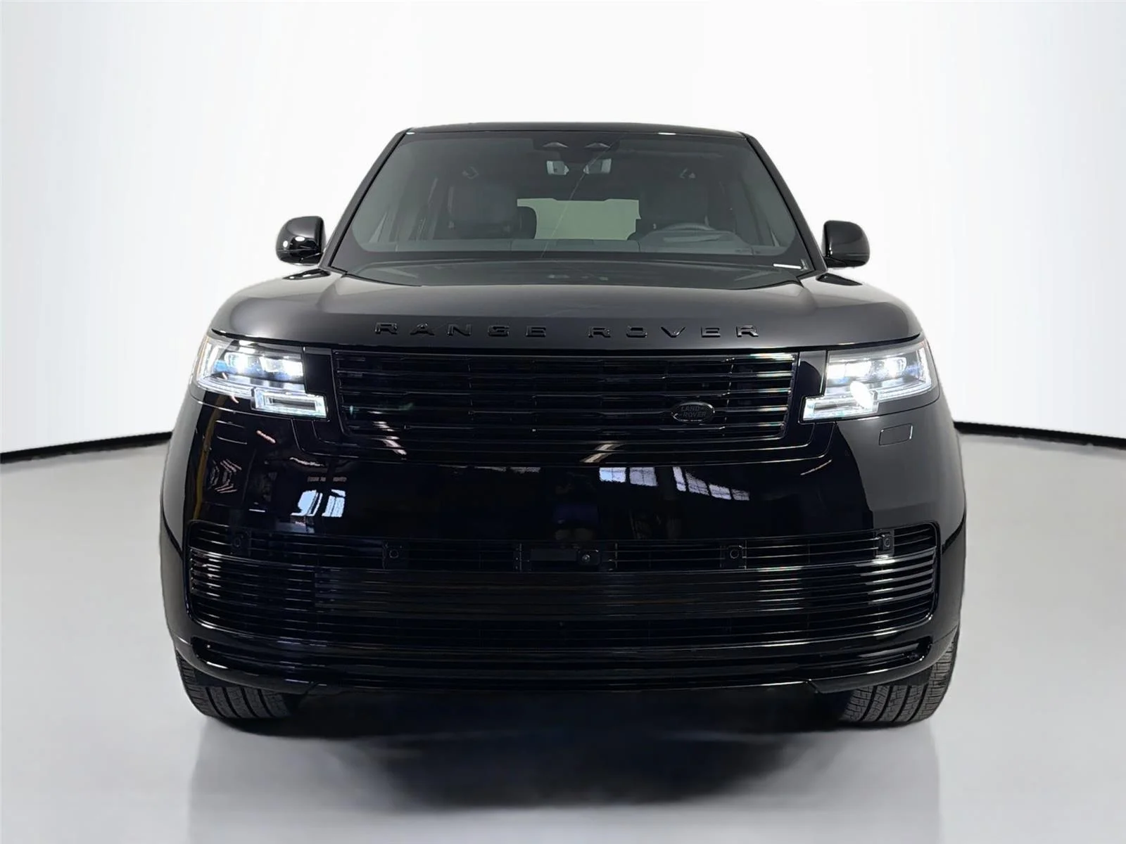 New 2026 Land Rover Range Rover SV Black LWB P615 SV Black LWB