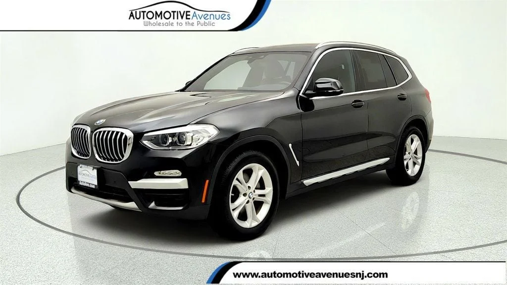 Used 2019 Black Sapphire Metallic BMW xDrive30i SAV w/ Convenience & Driving Assistance Pkgs + Nav image 1