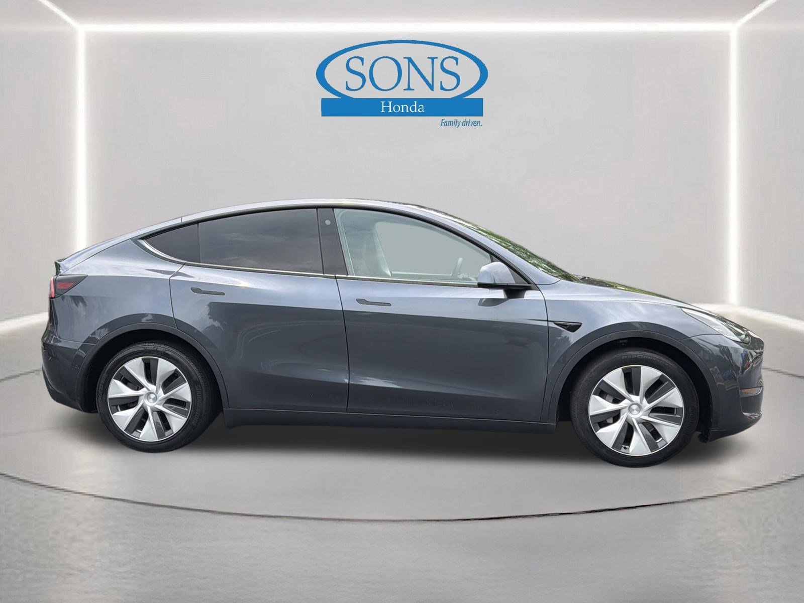 Used 2021 Gray Tesla Long Range image 27