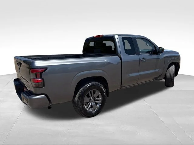 Used 2025 Gray Nissan SV image 8
