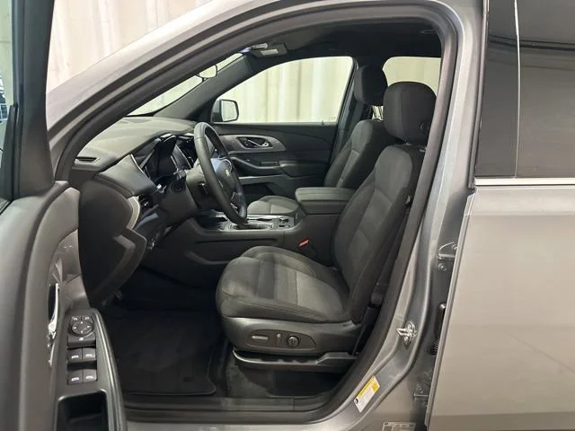 Used 2023 Sterling Gray Metallic Chevrolet LT Cloth image 7