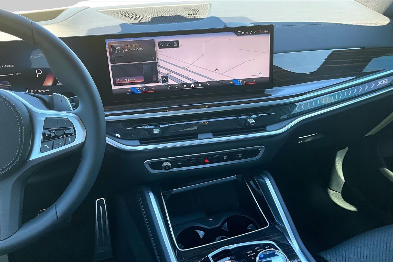 Used 2026 Skyscraper Grey Metallic BMW xDrive40i image 6