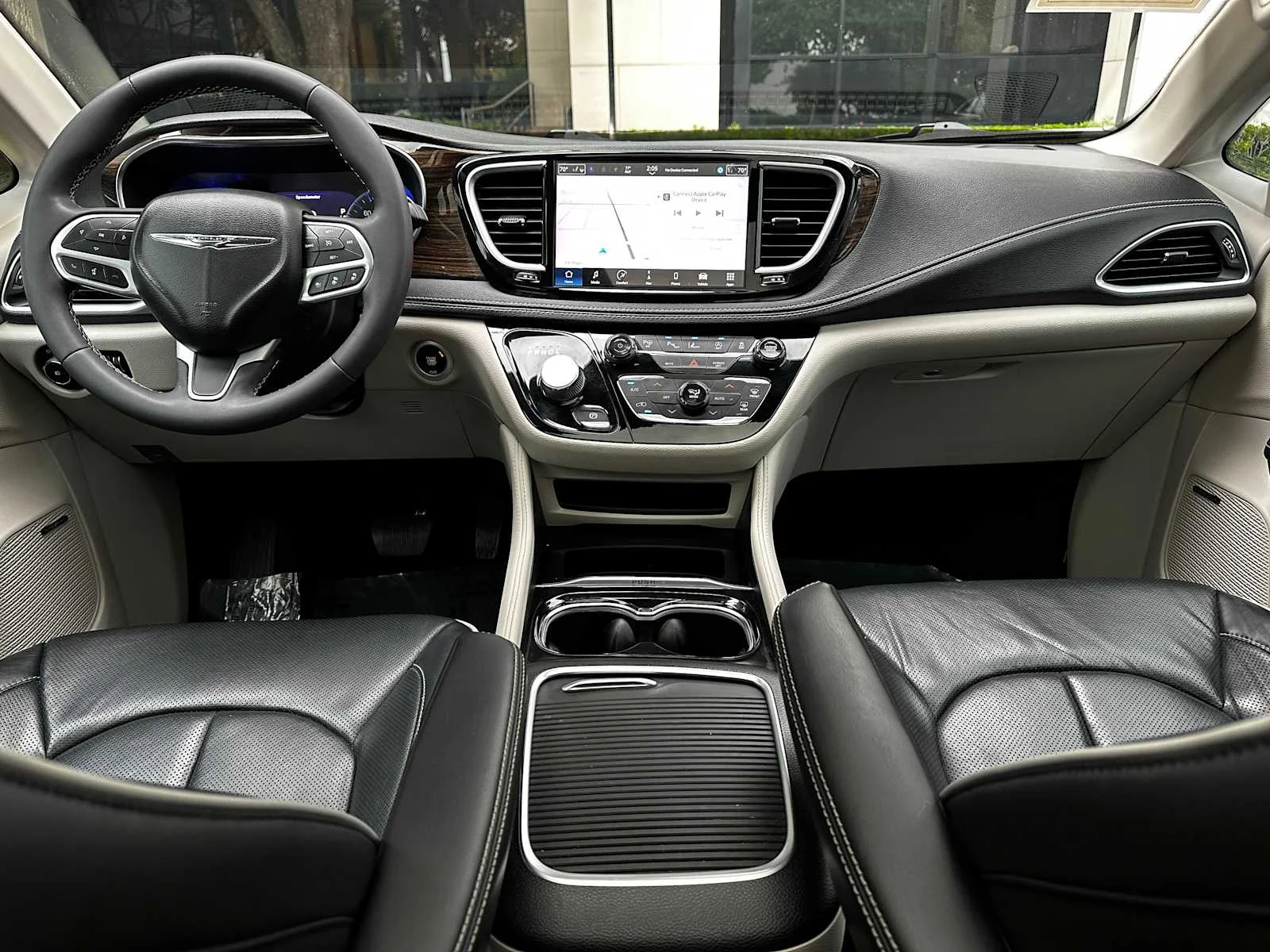 2022 Chrysler Pacifica Limited - Photo 18