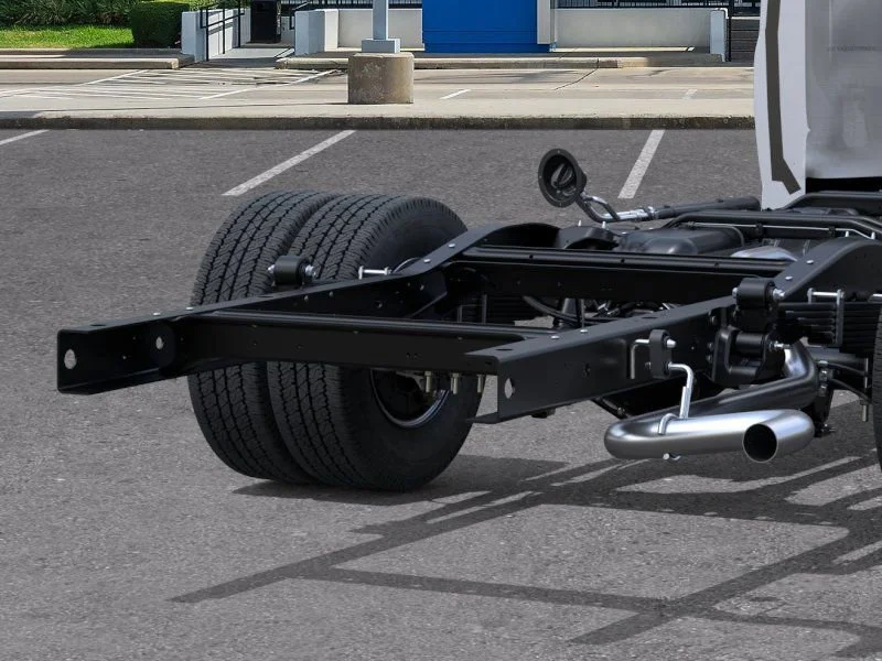 New 2026 Summit White Chevrolet 2WT image 14