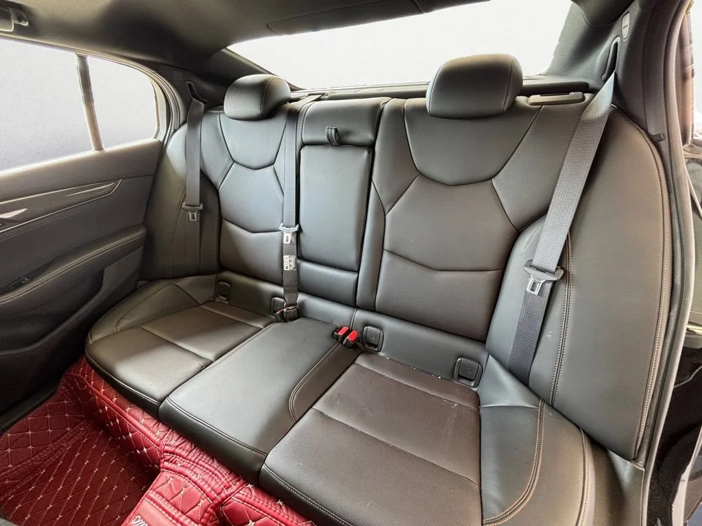 Used 2023 BLACK RAVEN Cadillac Sport image 9