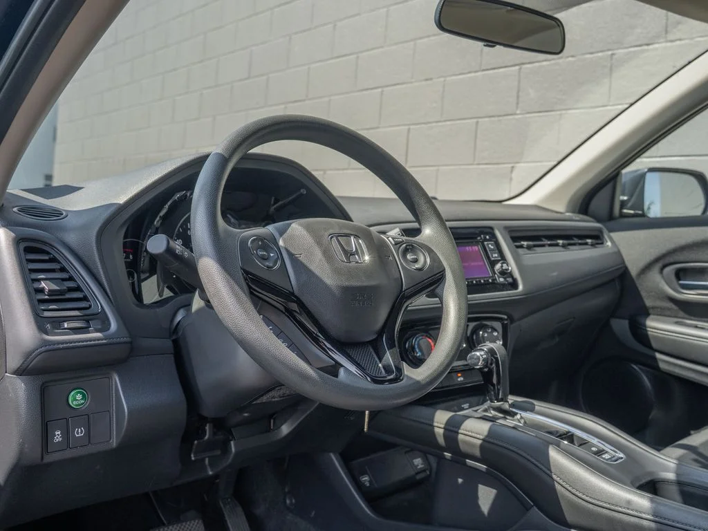 Used 2022 Crystal Black Pearl Honda LX image 4