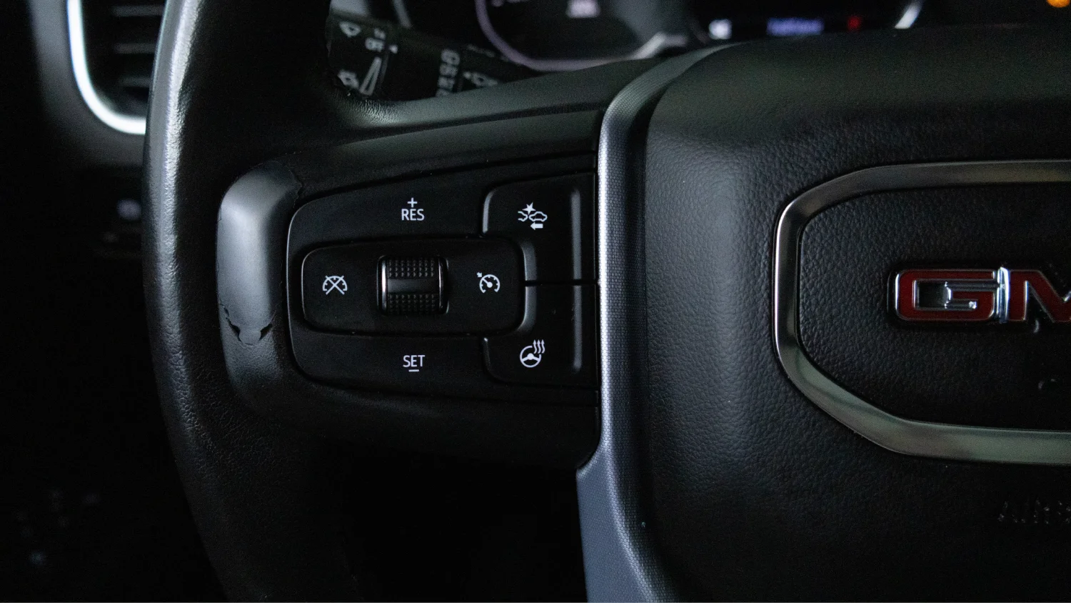 Used 2021 Black GMC SLT image 19