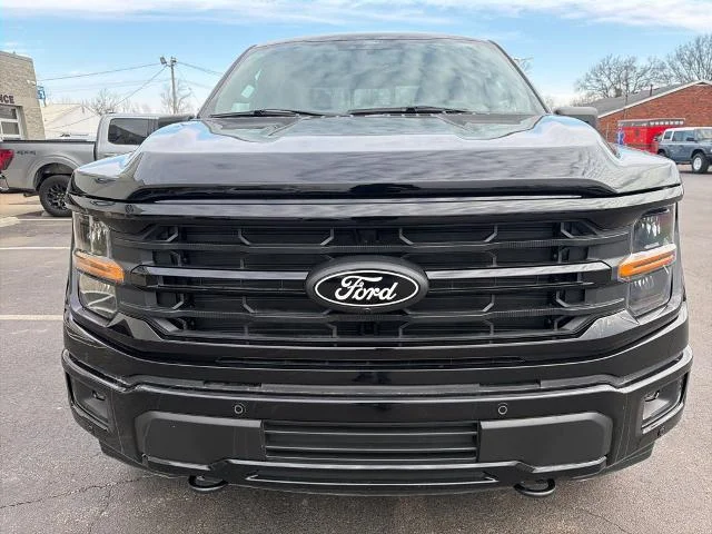 New 2026 Agate Black Metallic Ford XLT image 35