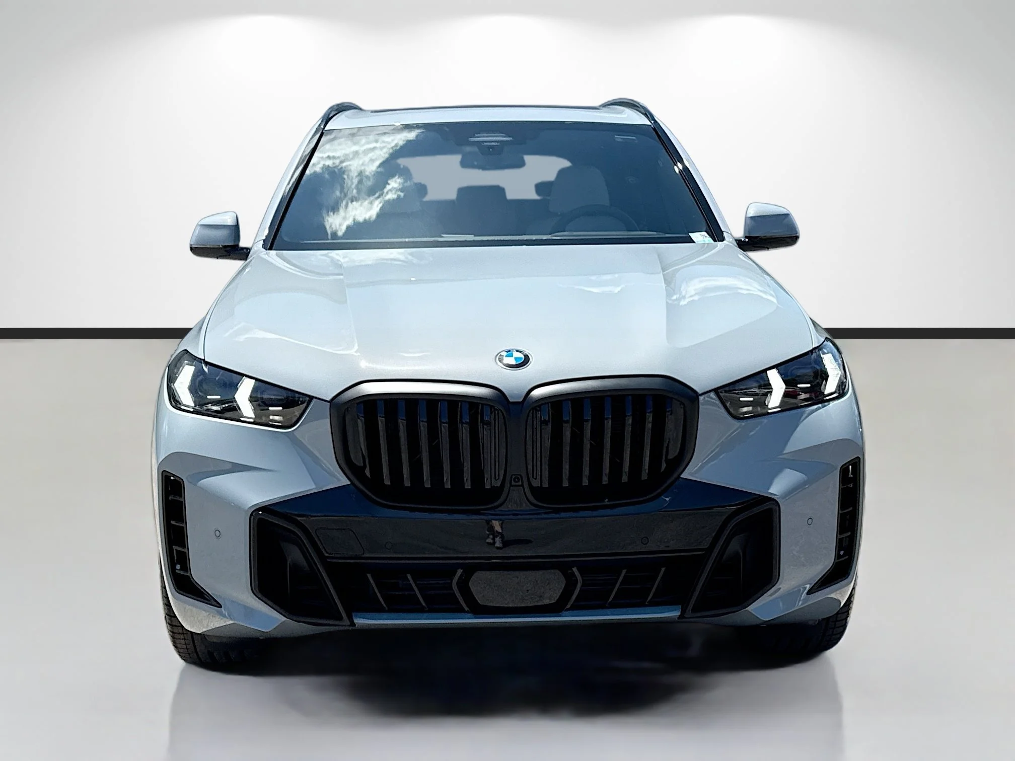 New 2026 Brooklyn Grey Metallic BMW sDrive40i image 8