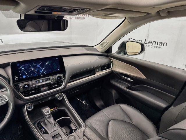 2025 Toyota Grand Highlander Limited - Photo 24