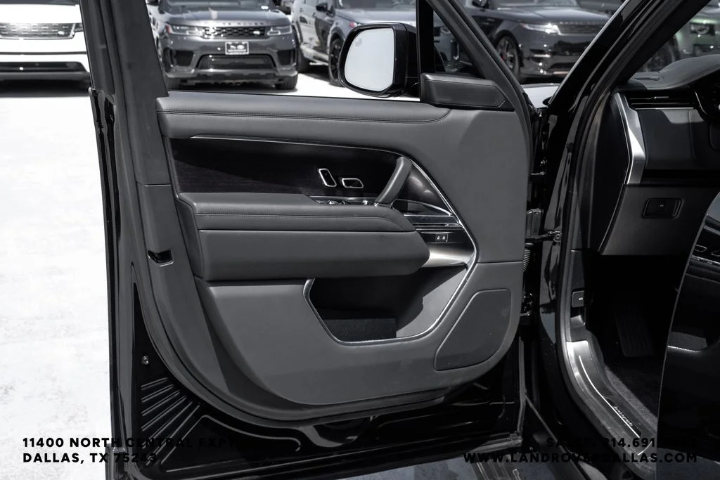 Used 2023 Black Land Rover Autobiography image 45