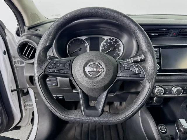 2023 Nissan Kicks S - Photo 12