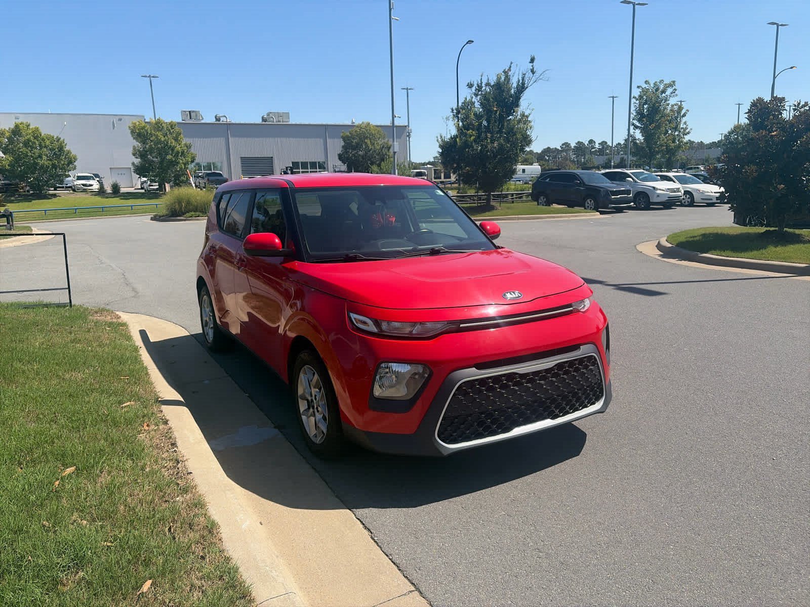 Used 2021 Inferno Red Kia S image 6