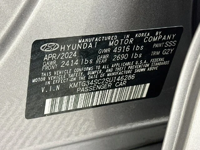 Certified Used 2025 Silver Genesis 2.5T image 26