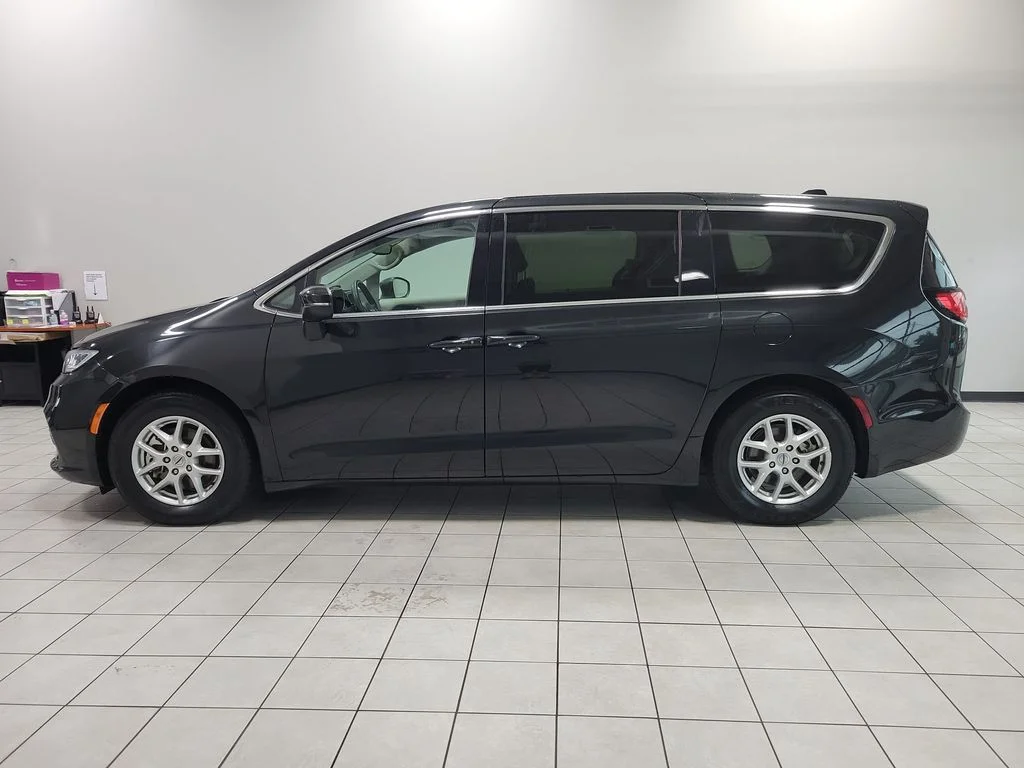 Certified Used 2023 Black Chrysler Touring L image 9