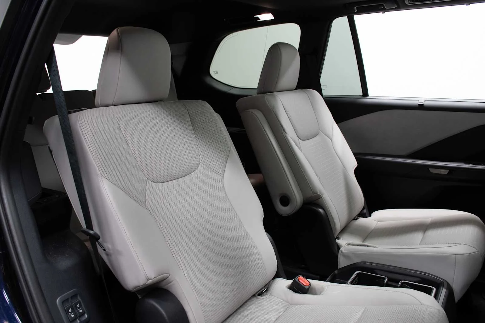 Used 2025 Nightfall Mica Lexus Premium image 24