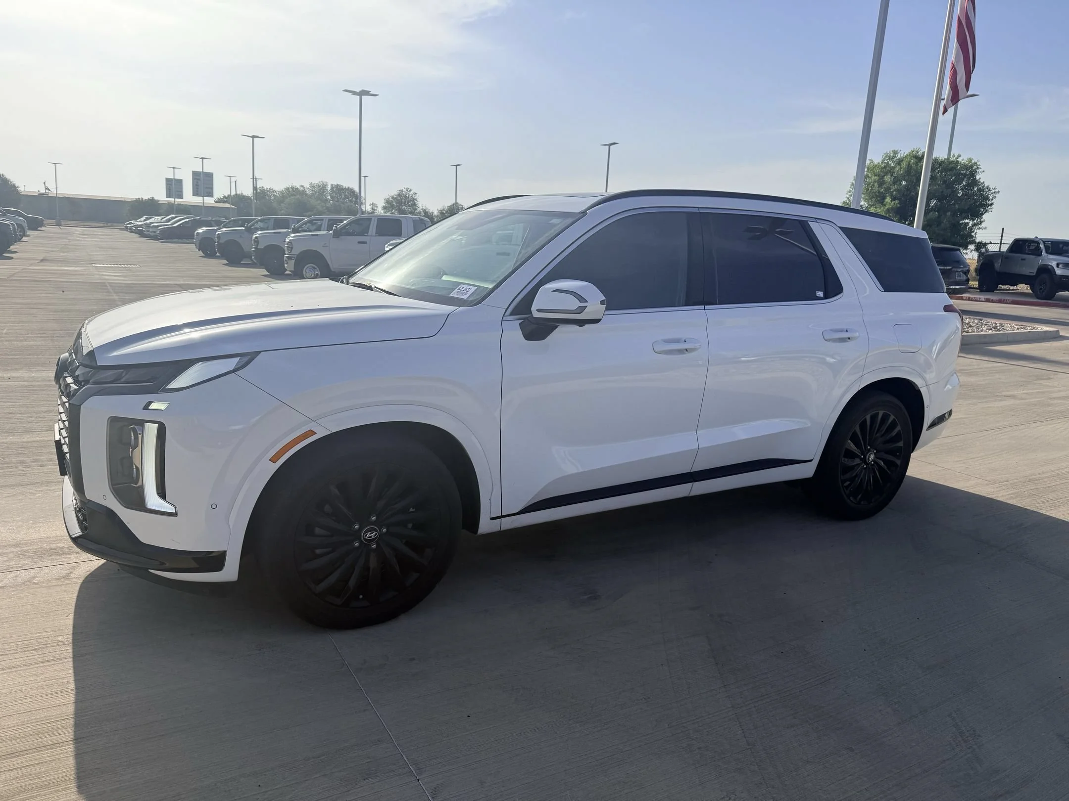 Used 2024 White Hyundai Calligraphy Night Edition image 12