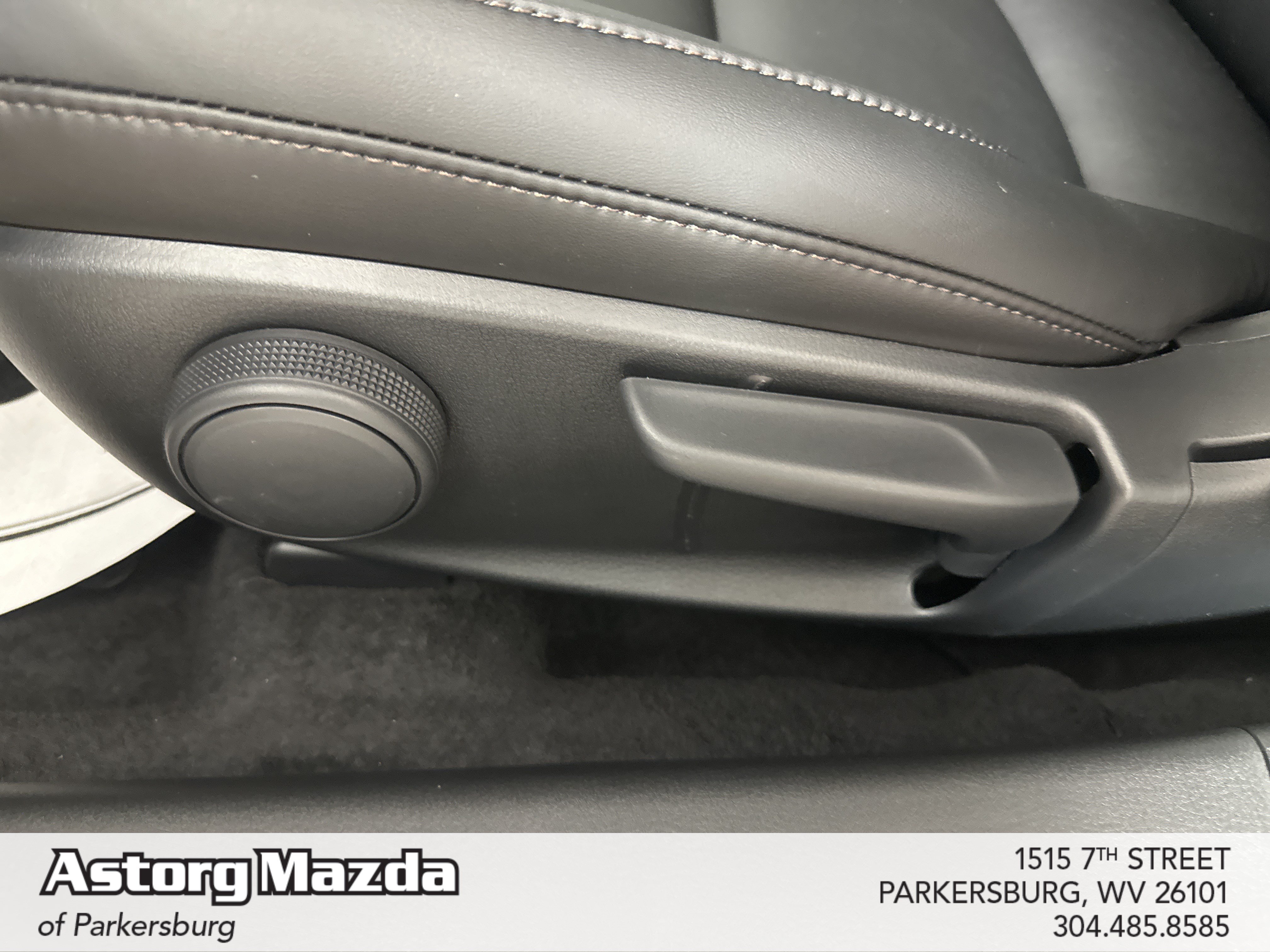 New 2026 Ceramic Metallic Mazda 2.5 S Select Sport image 10