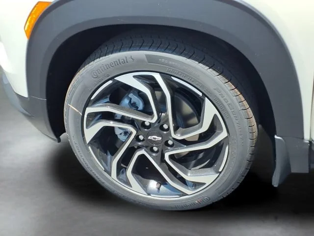 New 2026 White Sands Chevrolet RS image 15