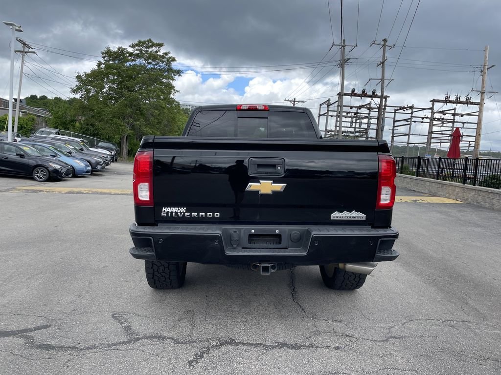 Used 2018 Black Chevrolet High Country image 4