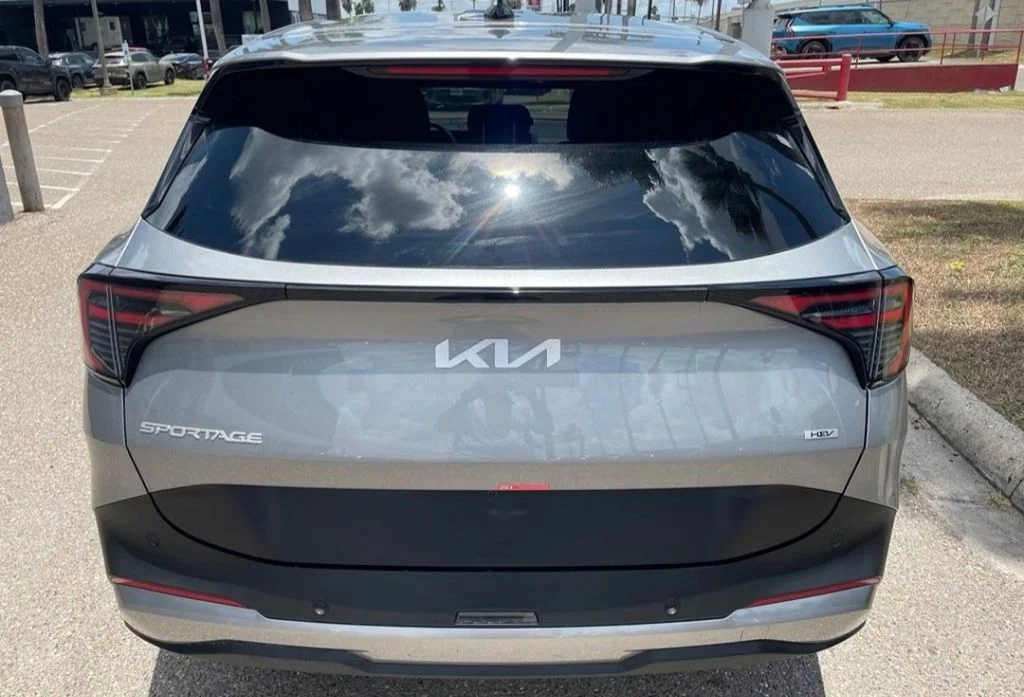 New 2026 Gray Kia LX image 6