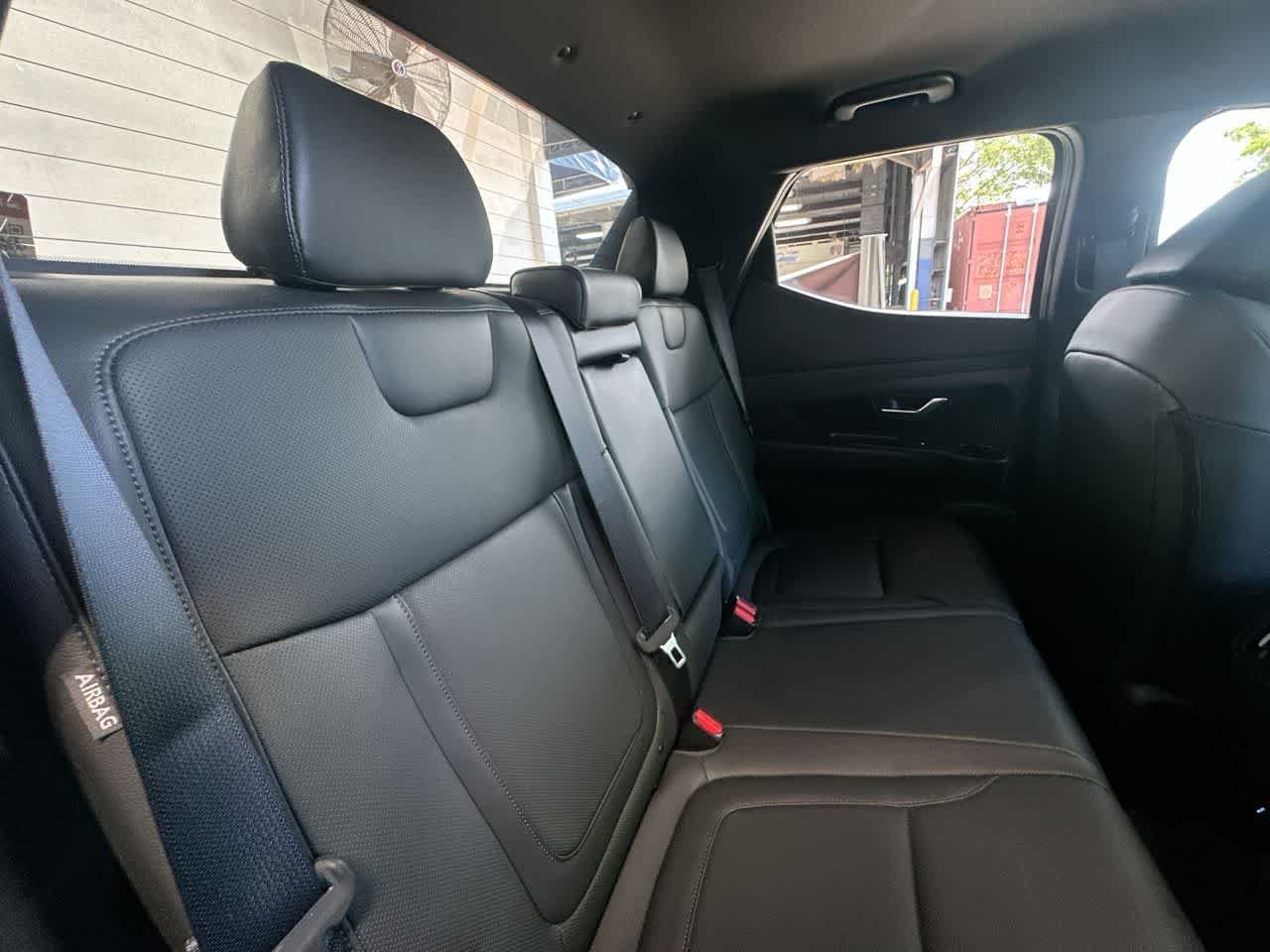 2025 Hyundai Santa Cruz SEL - Photo 26