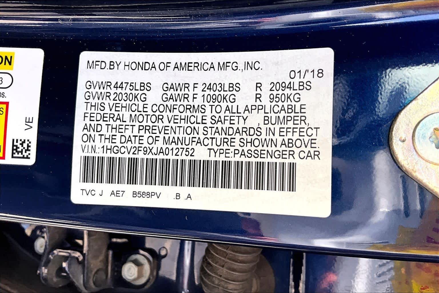 Used 2018 Obsidian Blue Pearl Honda Touring 2.0T image 34