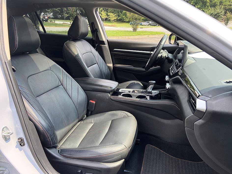 Used 2023 Gray Sky Pearl Nissan 2.0 SR image 18
