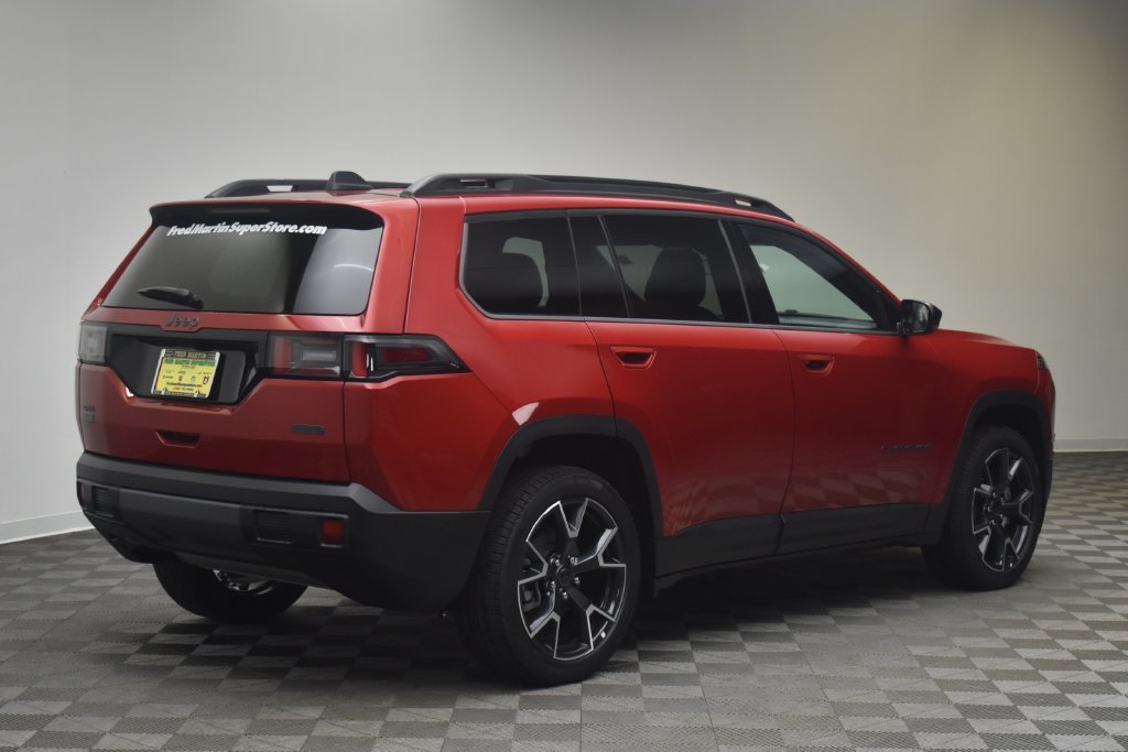 New 2026 Red Hot Pearl-Coat Exterior Paint Jeep Overland image 6