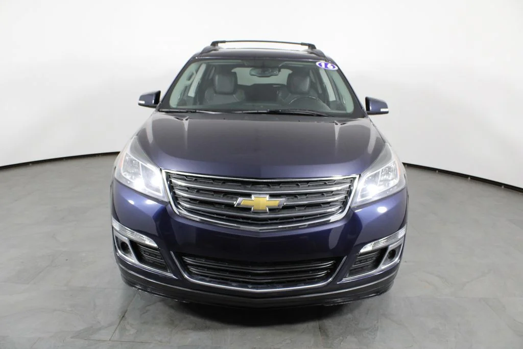 Used 2016 Blue Chevrolet 2LT image 13