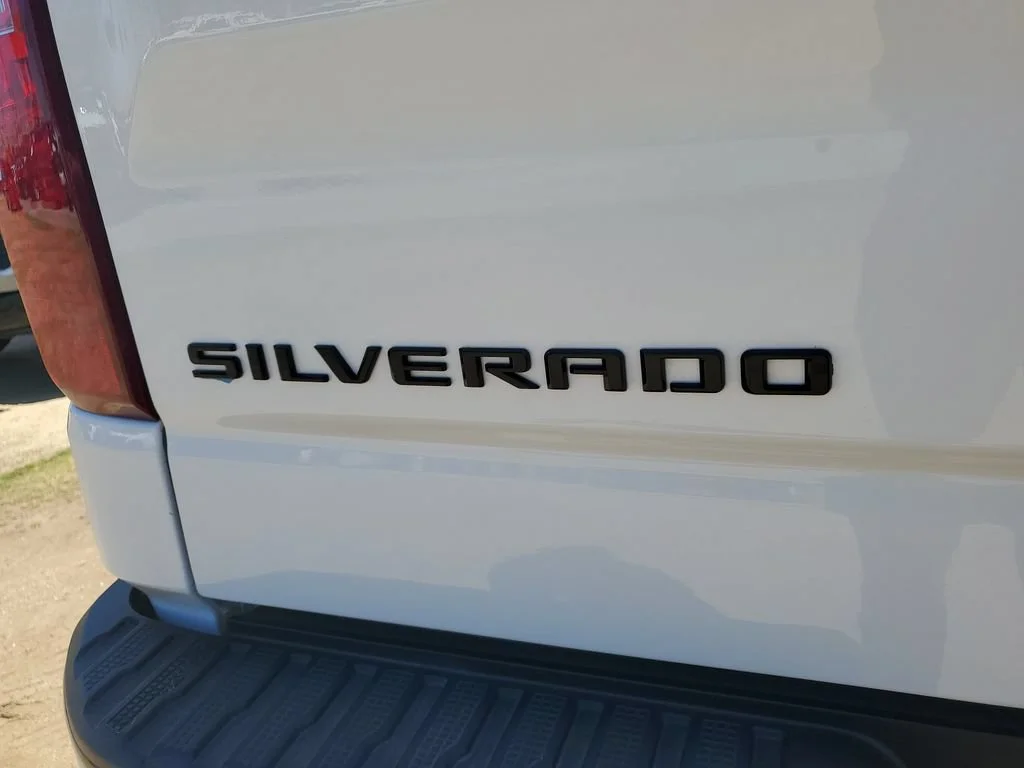 Used 2024 Summit White Chevrolet Custom Trail Boss image 8