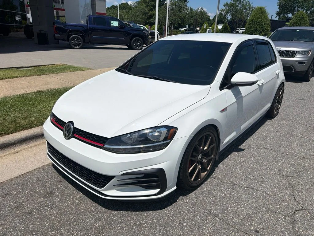 Used 2019  Volkswagen 2.0T S image 9