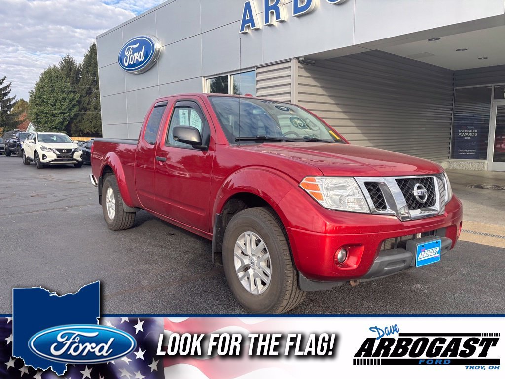Used 2017 Red Nissan SV image 1