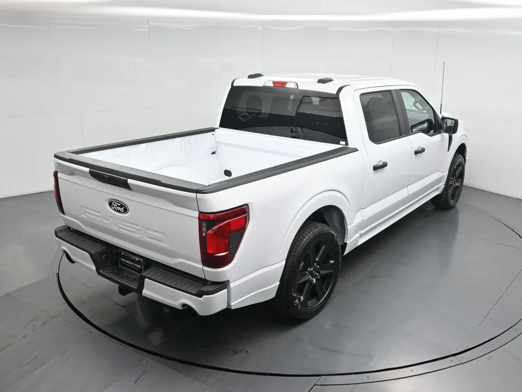 New 2026 Oxford White Ford STX image 39