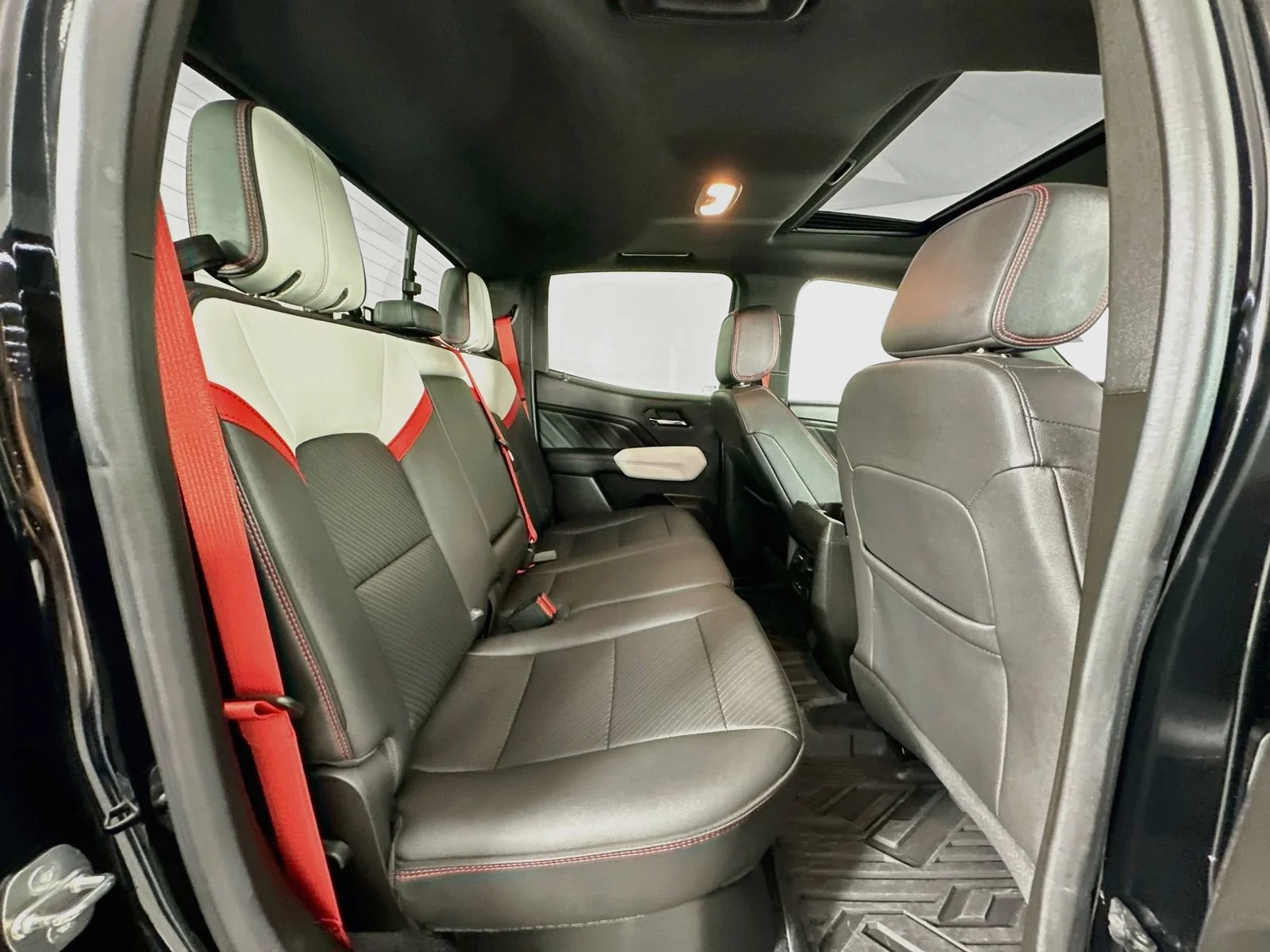 Used 2023 Onyx Black GMC AT4X image 30