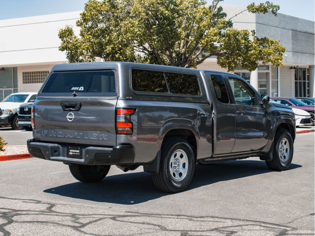 Used 2022 Gun Metallic Nissan S image 5