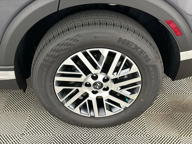 New 2026 Gray Hyundai SEL image 23