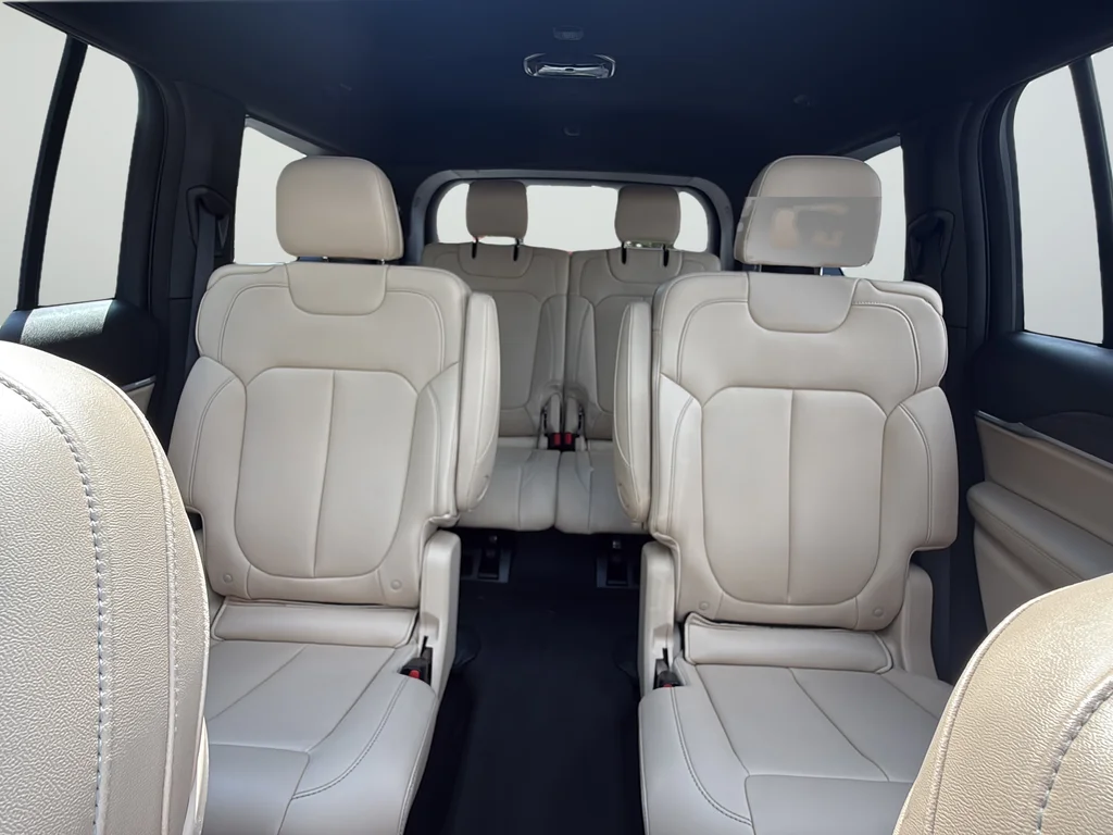 Used 2023 White Jeep Limited image 28