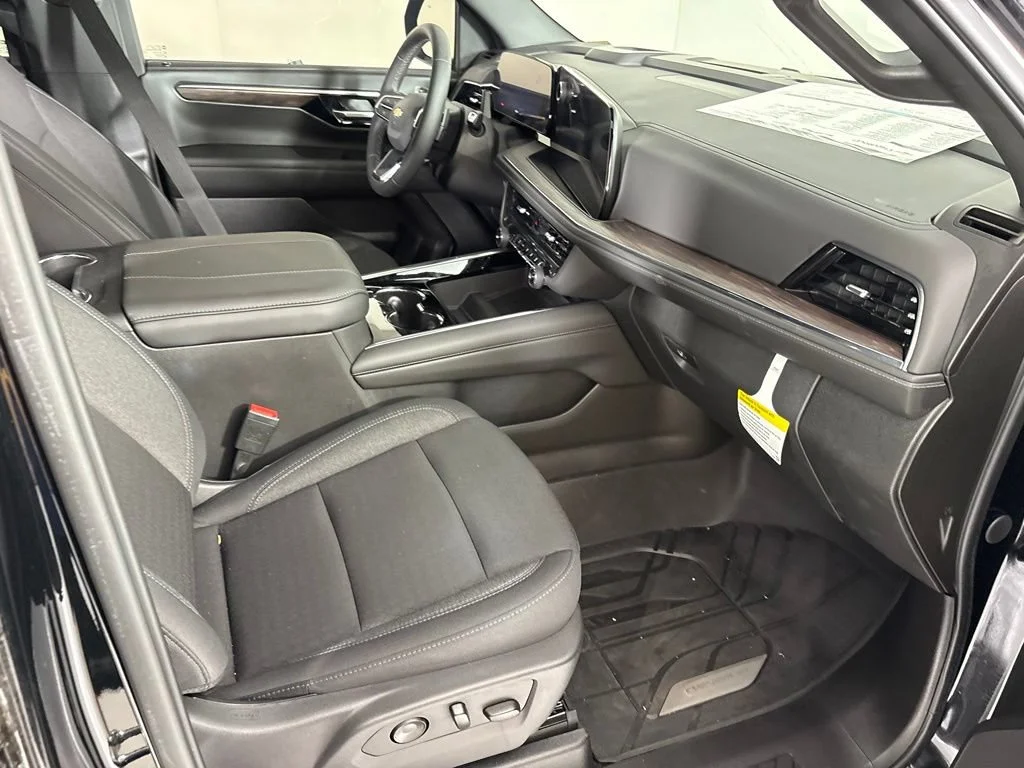 2026 Chevrolet Tahoe LS - Photo 20