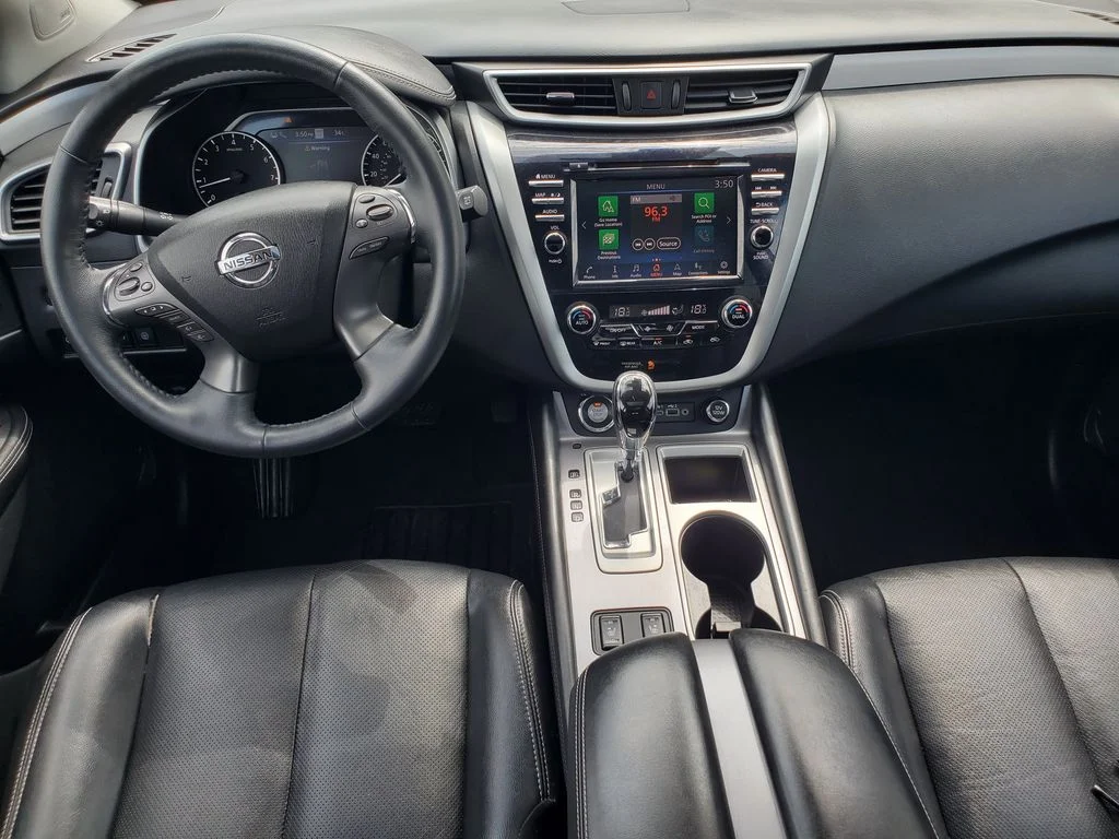 Used 2020 Black Nissan SL image 25