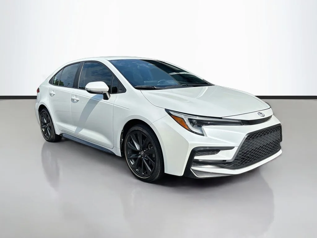 Used 2023 Pearl Toyota SE image 1