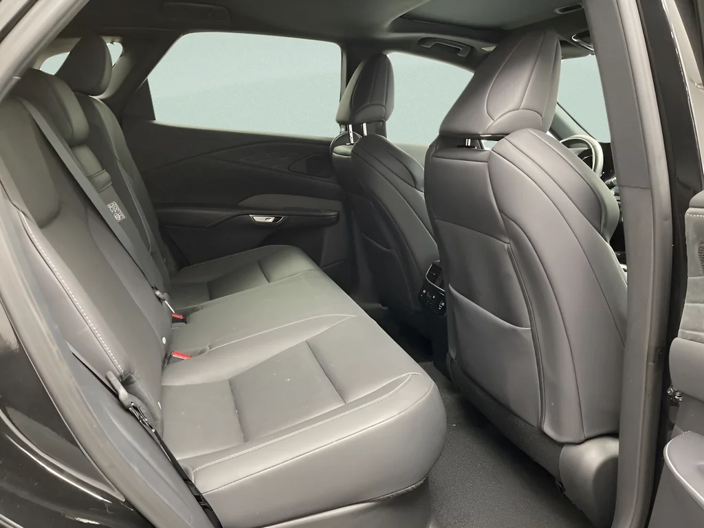 Used 2024 Caviar Lexus 350 F Sport Handling image 33