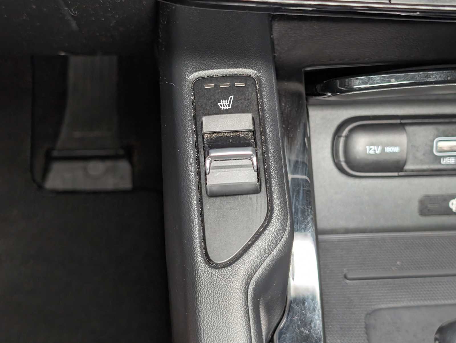 Certified Used 2022 Gravity Grey Kia S image 32