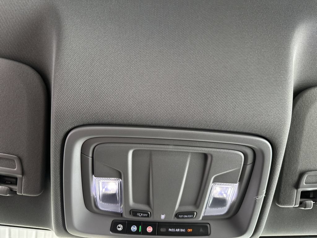 New 2026 Onyx Black GMC Pro image 24