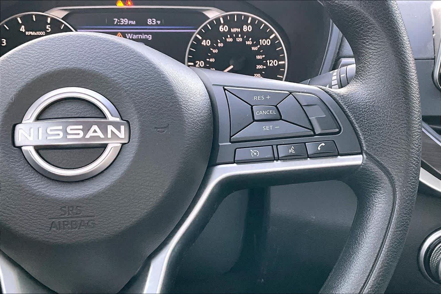 Used 2024 Pearl White Tricoat Nissan 2.5 SV image 21