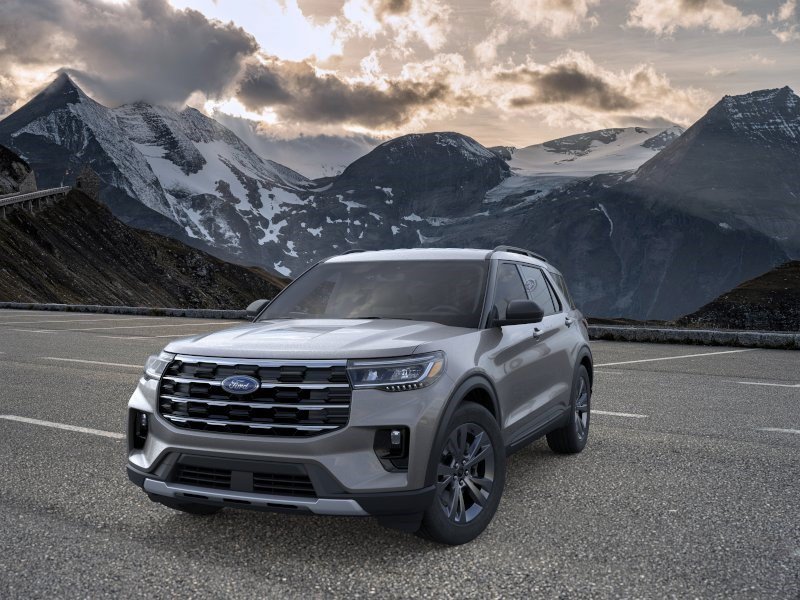 New 2026 Carbonized Gray Metallic Ford Active image 2
