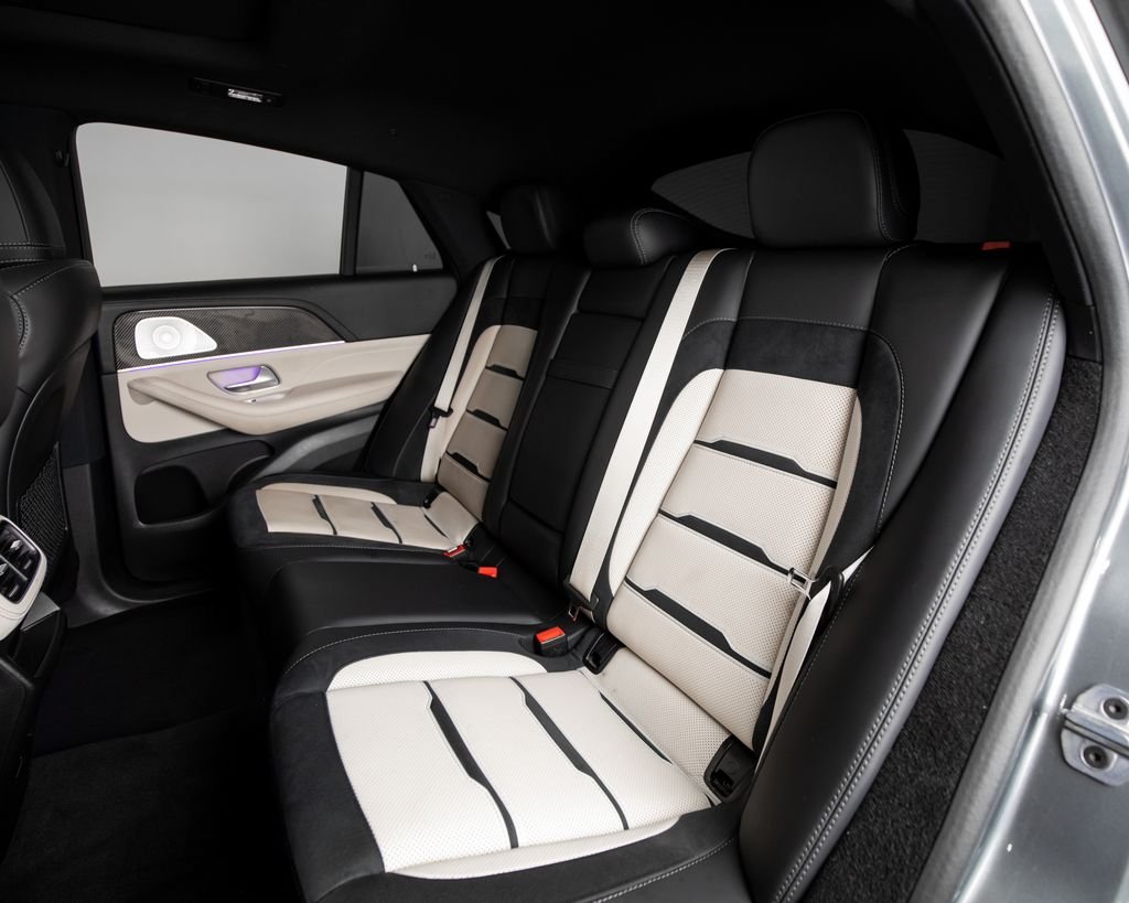 Certified Used 2024  Mercedes-Benz GLE 53 AMG® image 11