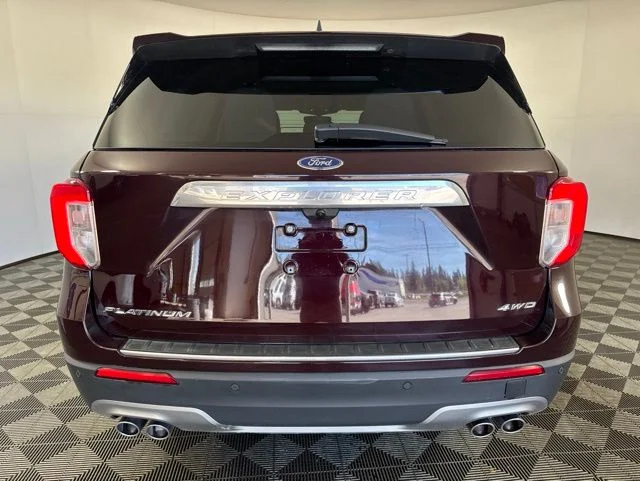 Used 2023 Red Ford Platinum image 24