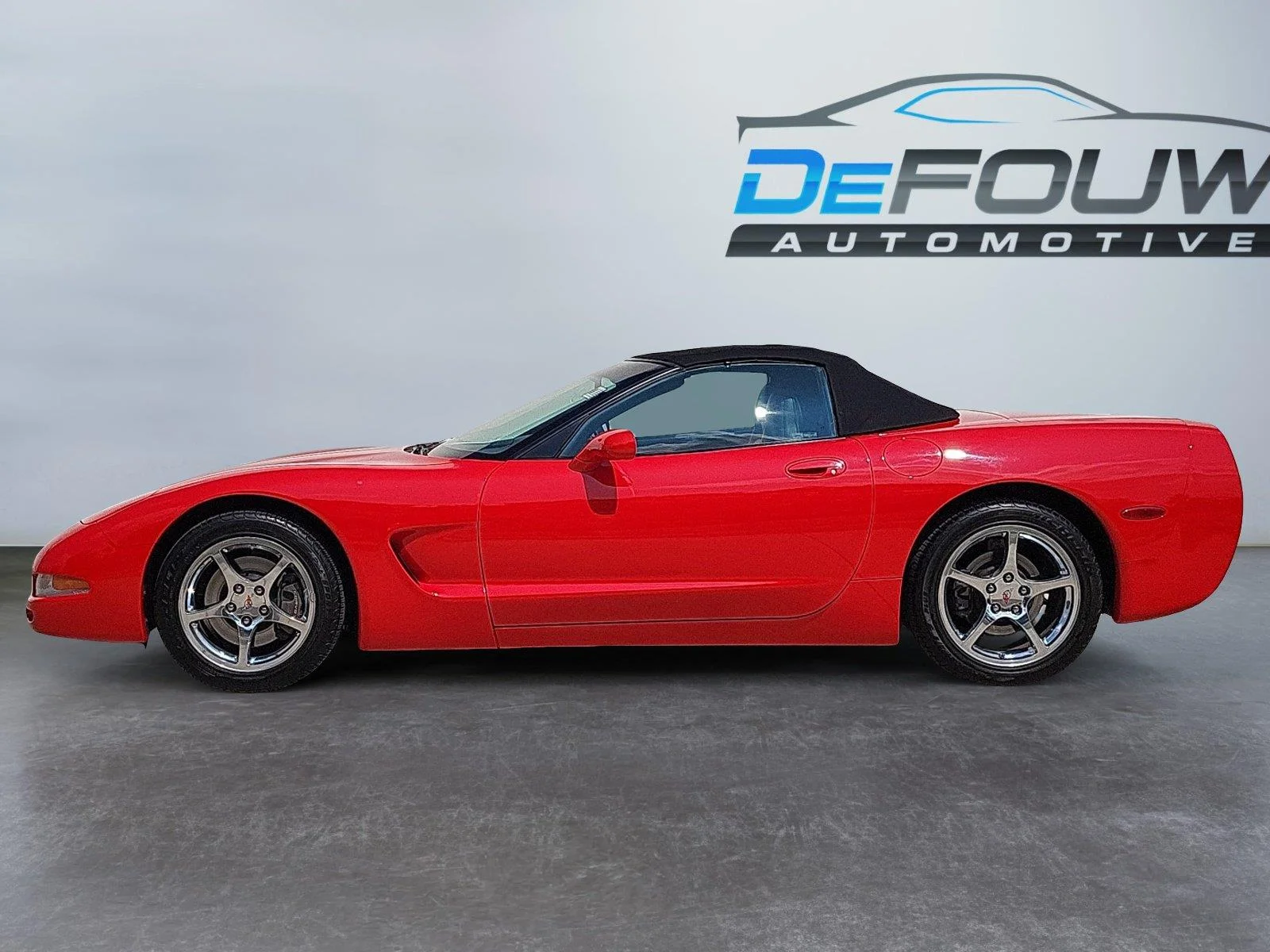 Used 2002 Torch Red Chevrolet CONVERTIBLE image 4